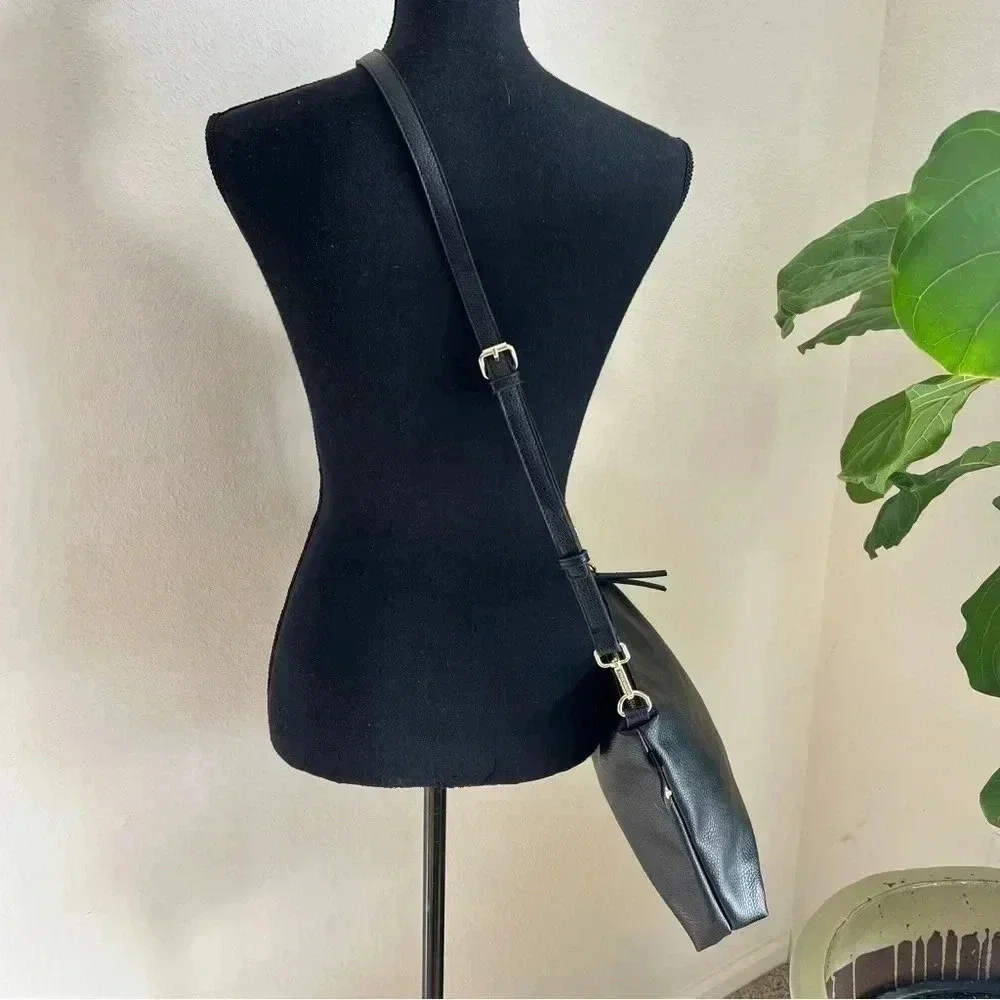 Steve Madden NEW Without Tags Jet Black Pebble Leather Crossbody Bag Purse